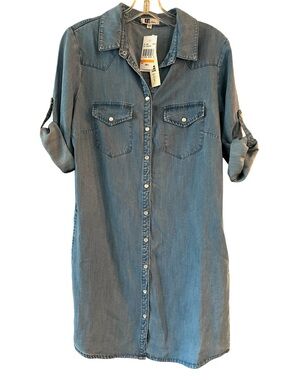 Kut from the Kloth Vintage Wash Light Blue Denim Shirt